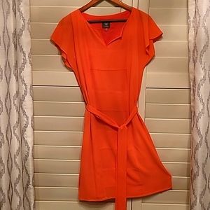 Vince Camuto orange silky dress size 4